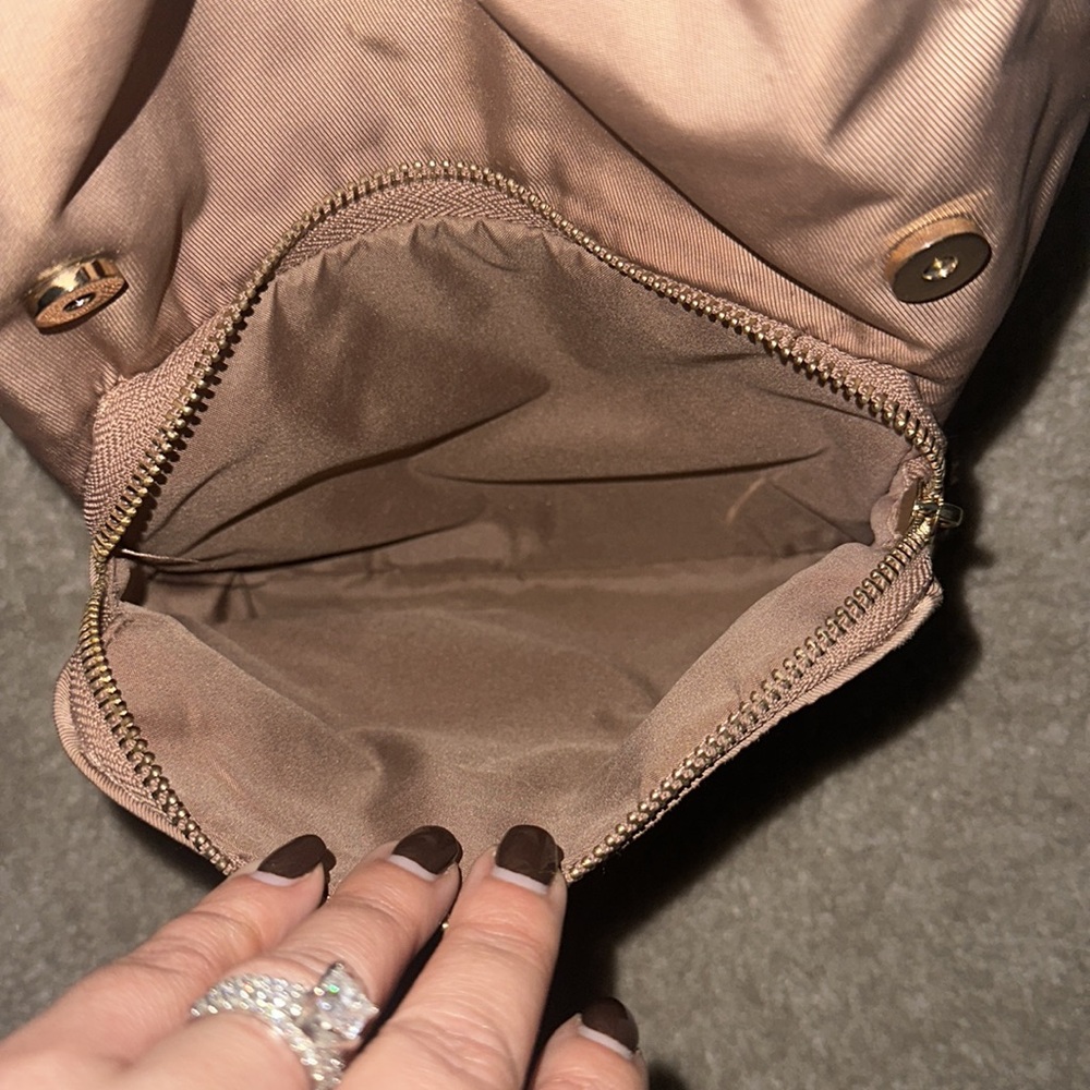Aldo Bag/ Bookbag/ Drawstring - Picture 5 of 8